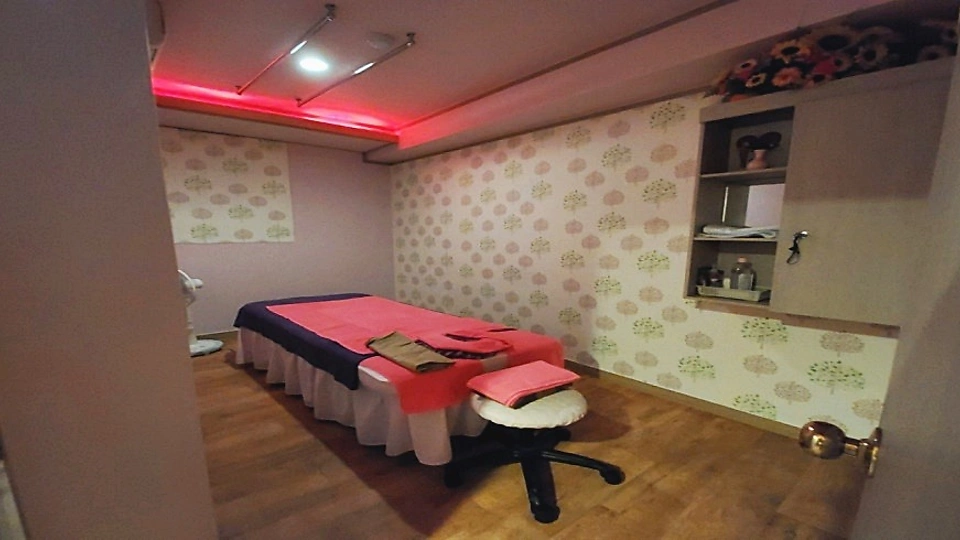광희동 마사지 힐링마사지04
