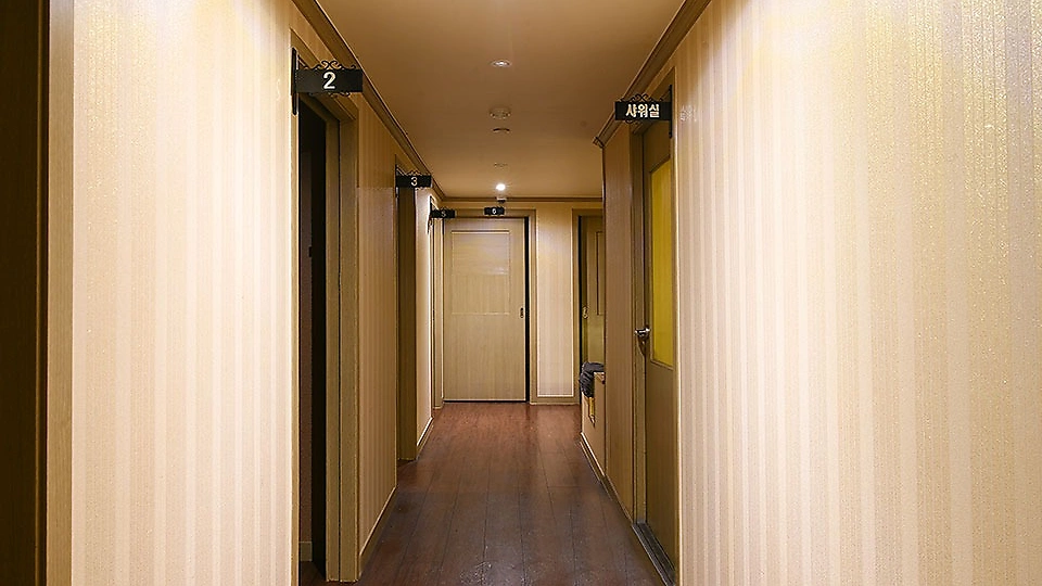 탄방동 마사지 봄스웨디시02