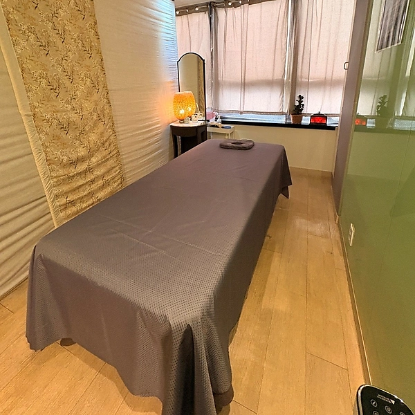 영등포 여의도동 국회의사당역 엠마오테라피 아로마 마사지 – 마캉스