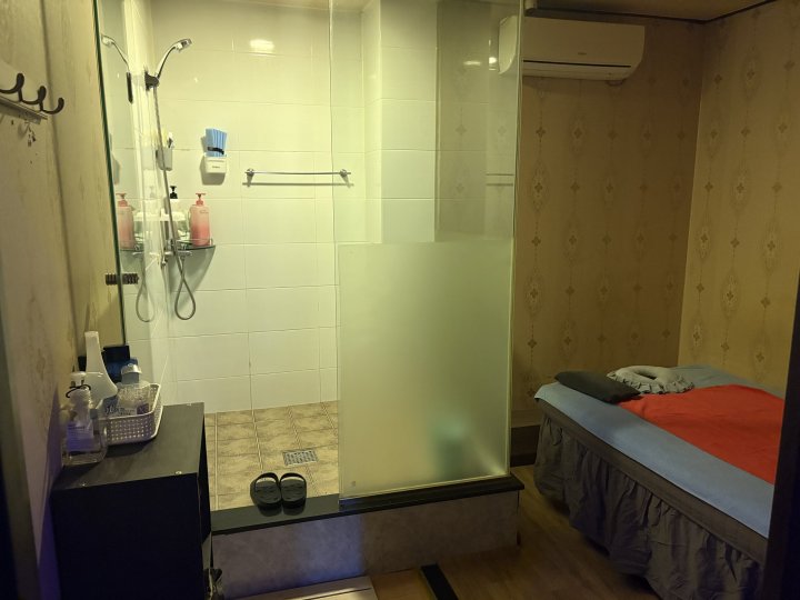 팔용동 마사지 몽테라피02