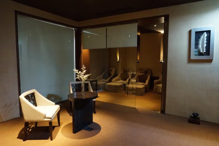세부 마사지 래디슨블루세부03