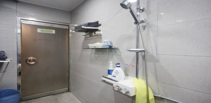 봉명동 마사지 킹스타09