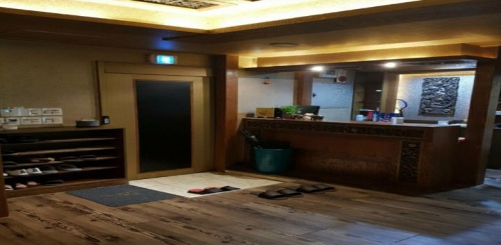 산북동 마사지 샤넬스웨디시01