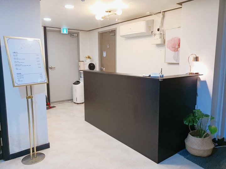 두정동 마사지 금손테라피01