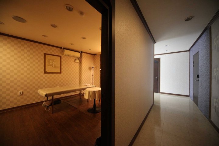 영주동 마사지 한국마사지05